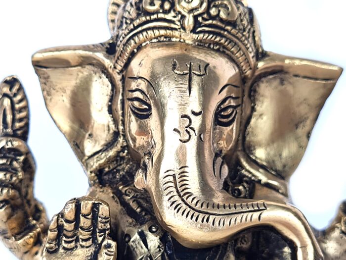 Estátua de Ganesha em Brass 4 braços proteção e bons começos 13cm