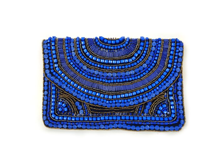 Bolsa indiana boho chic bordada pedrarias azul royal