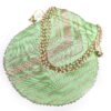 Bolsa indiana de festa de tecido bordado verde com alça de pérolas