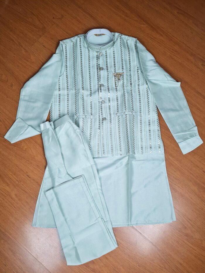 Jacket Kurta Set em Seda Verde Menta Banarasi com Broche