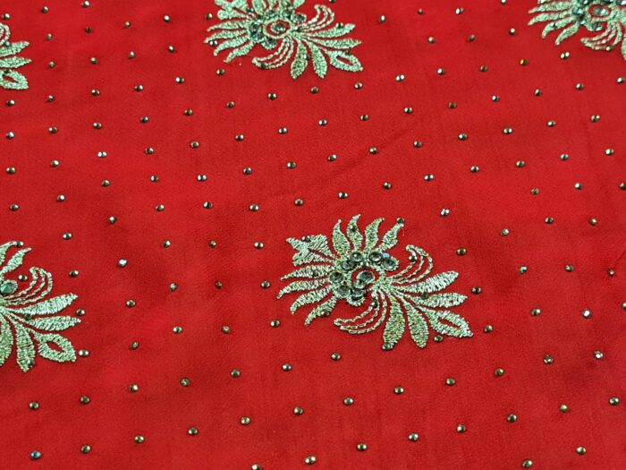 Saree Vermelho Bordado com Fios Dourados e Pedrarias com dupatta inclusa