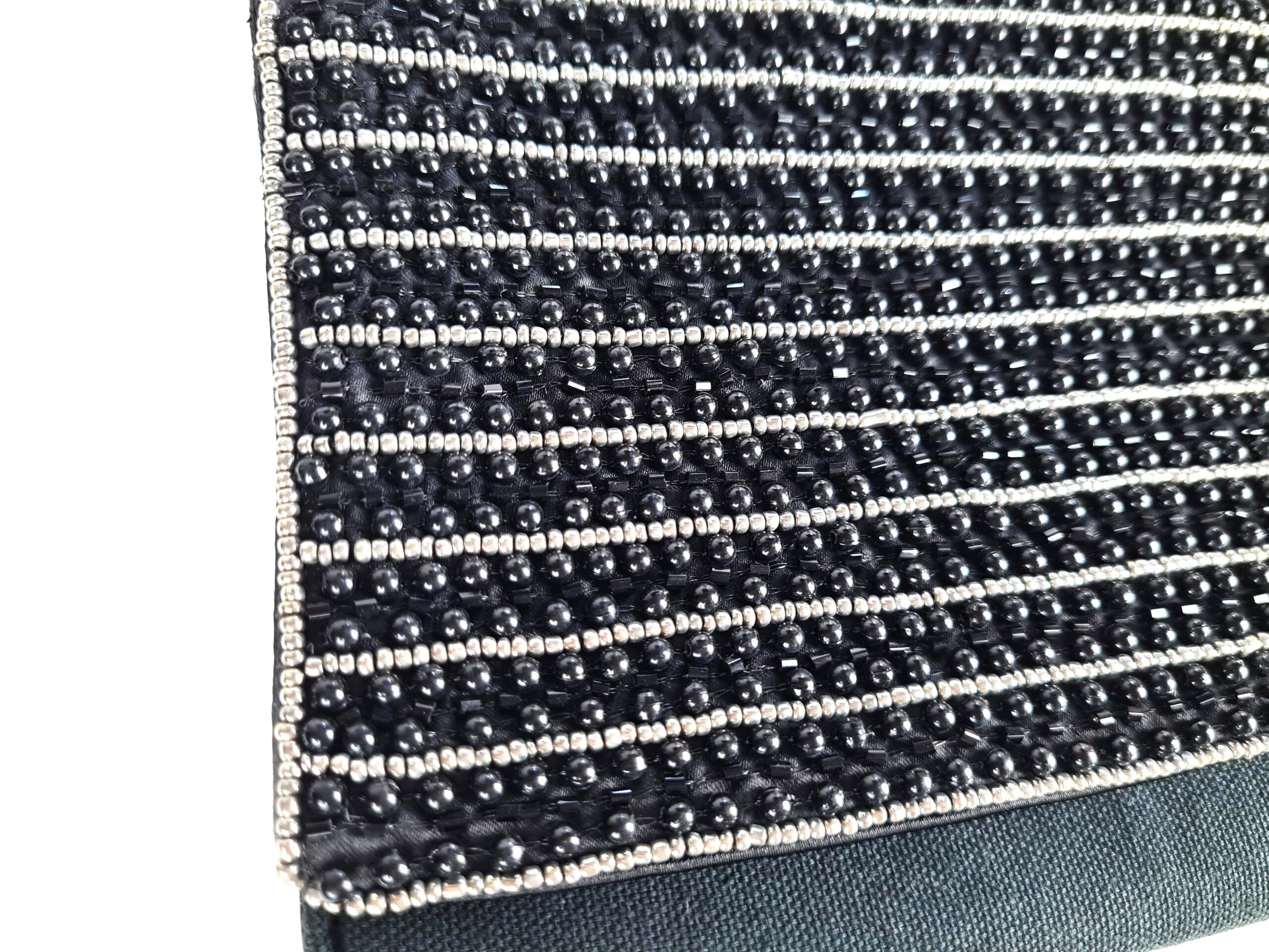 Bolsa indiana clutch carteira toda bordada com design de Coruja