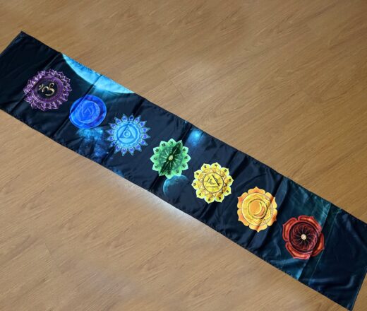 Panô dos 7 chakras especial para parede em cetim 1,80m