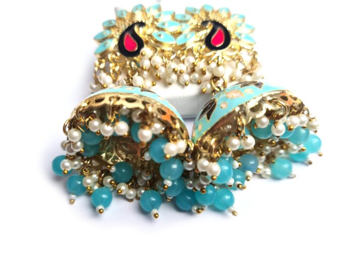 Brinco indiano Meenakari Jhumka azul e rosé design pavão