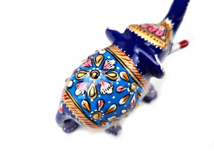 Elefante de metal esmaltado com técnica cloisonné azul claro e color 9cm