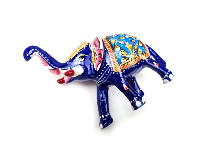 Elefante de metal esmaltado com técnica cloisonné azul claro e color 9cm