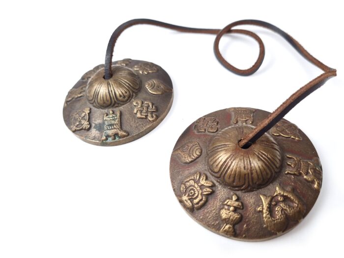 Manjira tibetana (tingsha) de bronze 7 ligas com 8 símbolos auspiciosos