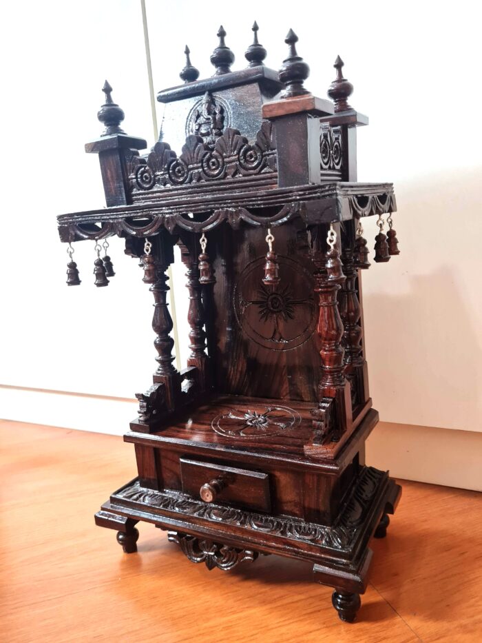 Templo hindu artesanal em madeira Rosewood Ganesh