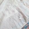 Saree Banarasi Art Silk de seda branco e color modelo Sweta Amritá