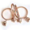Conjunto de 4 Bangles indianas design Jhumka com pedrarias Apsara