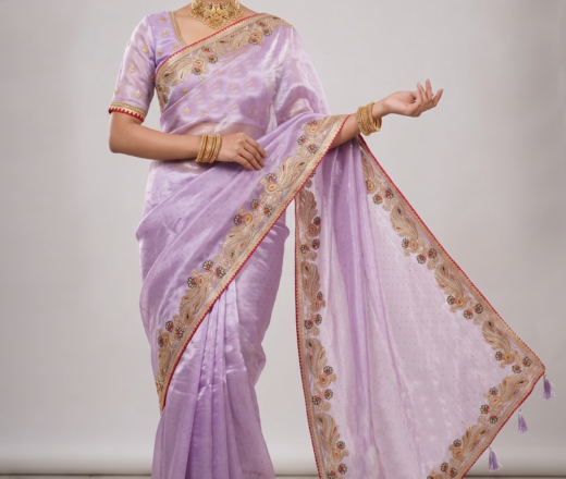 saree-pavao-lilas-organza Saree luxuoso de chiffon de seda lilás modelo Lavanya Mayuri