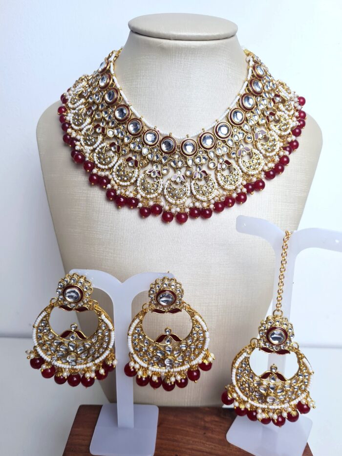 Conjunto Durga Gold para festas colar brinco e tikka vermelho e dourado