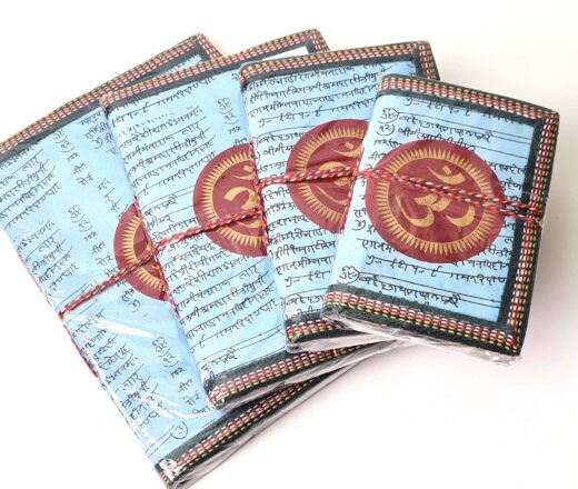 caderno artesanal indiano de estanpa de OM azul claro