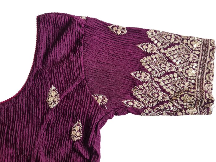 Choli blusinha para usar com saree em bordô bordado