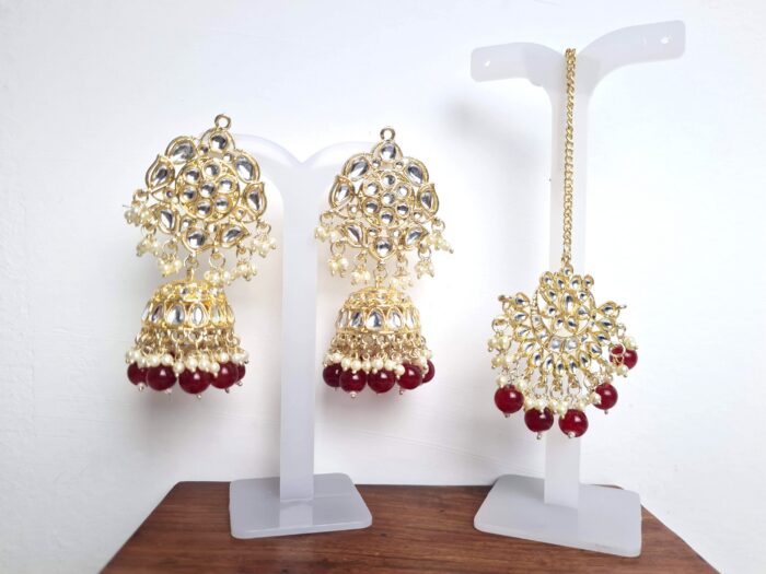 20260529_184720 Conjunto para festas indianas de brinco Jhumka com tikka bordô
