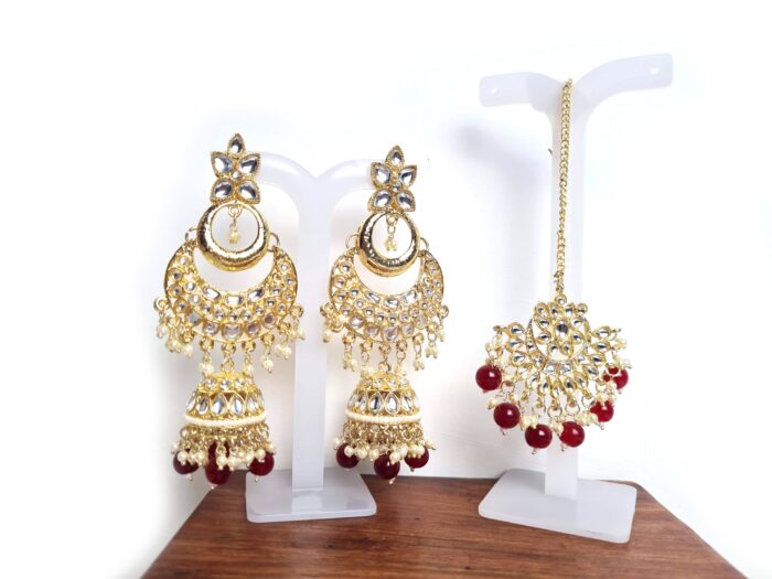 20260529_185151 Conjunto para festas indianas de brinco Jhumka com tikka bordô