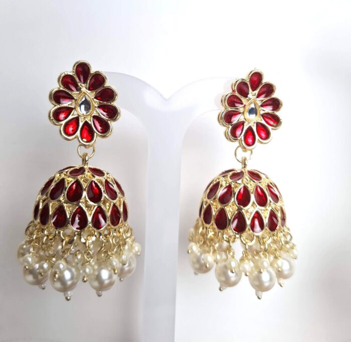 Conjunto para festas indianas de brinco Jhumka com tikka vermelho esmaltado