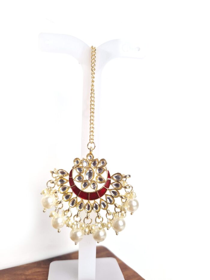Conjunto para festas indianas de brinco Jhumka com tikka vermelho esmaltado