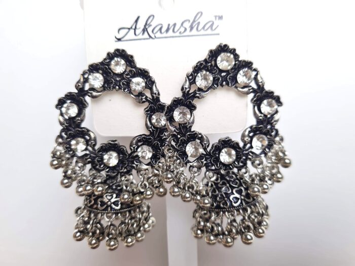 Brinco indiano prateado Jhumka guirlanda de flores em strass