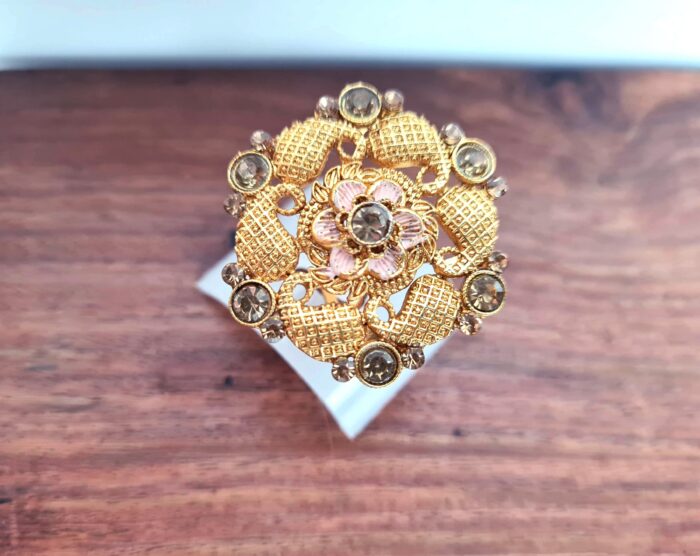 Anel indiano de festa dourado e rosa design floral com pedras âmbar