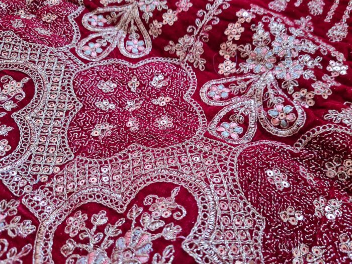 Vestuário completo de noiva indiana luxo Lehenga Choli Dupatta Raj Laxmi