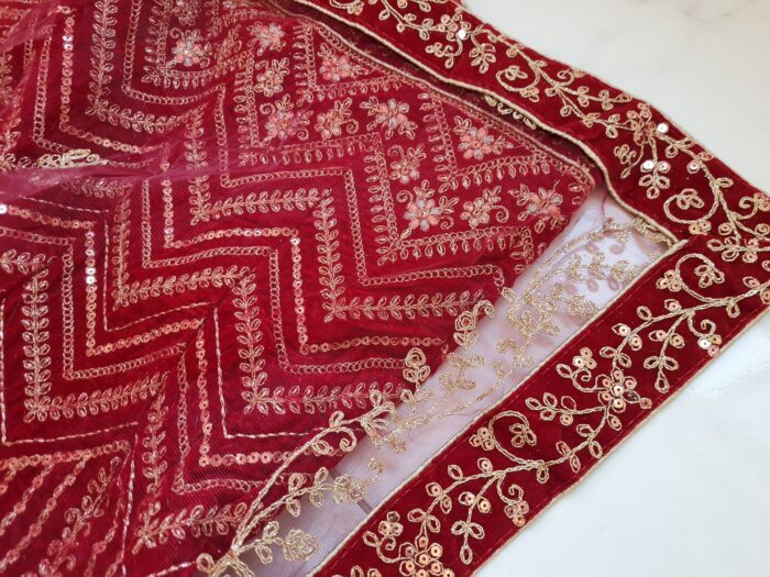 Vestuário completo de noiva indiana luxo Lehenga Choli Dupatta Raj Laxmi