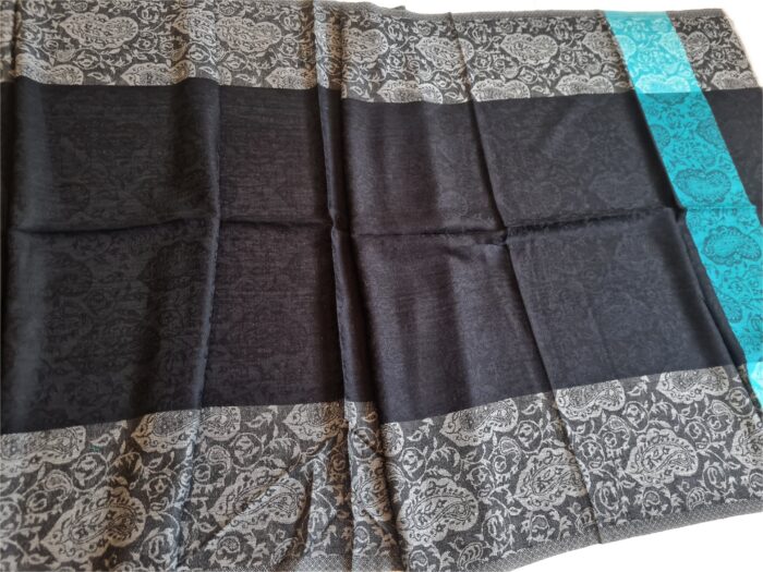 Pashimina indiana de cashmere estampa em preto e azul