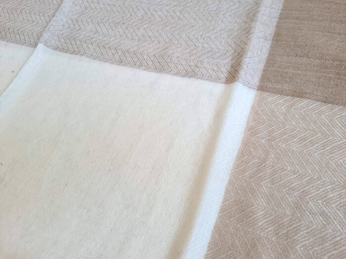 Pashimina indiana de cashmere estampa chevron adamascada tons de nude