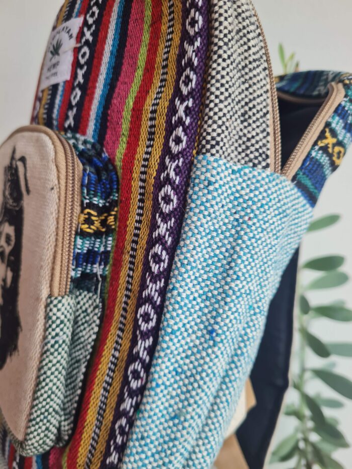 20260730_112306 Mochila 100% Hemp fibra natural design Boho colorido Shiva