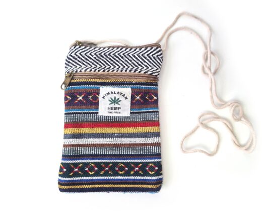 Bolsinha indiana 100% Hemp fibra natural com zíper preto e color