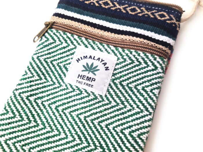 Bolsinha indiana 100% Hemp fibra natural com zíper verde e color