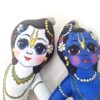 Bonecos dos irmãos Krishna e Balarama de tecido 20cm