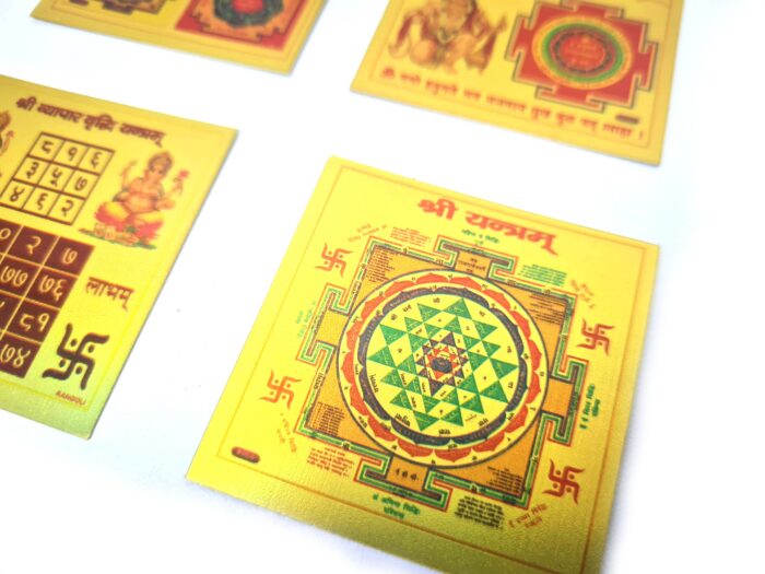 Kit 4 Mini Yantras Sagrados: conjunto completo para abundância