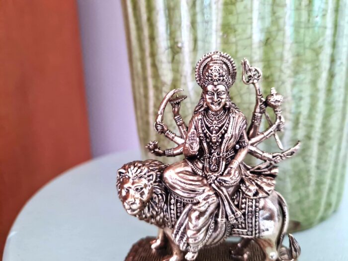 Estátua Deusa Durga e o Leão escultura Realista Fine Art 9cm