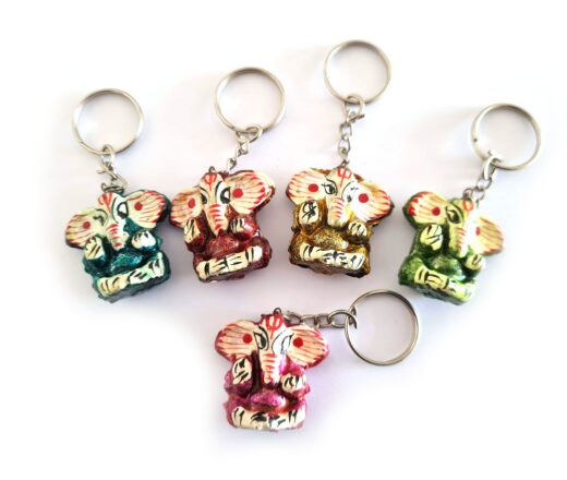 Chaveiro indiano artesanal de Lord Ganesha em resina várias cores