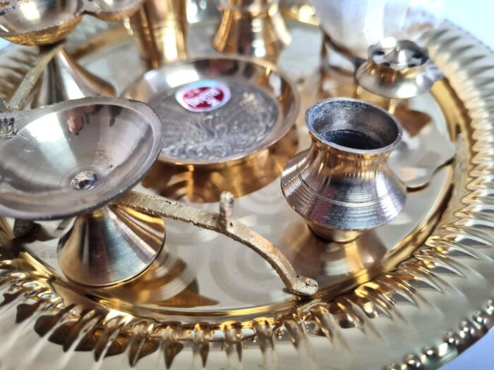 20260805_122410 Pooja Thali prato para Puja com 10 peças 20cm