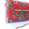 Bolsa indiana rígida de metal com mosaico de pedras naturais coral e turquesa