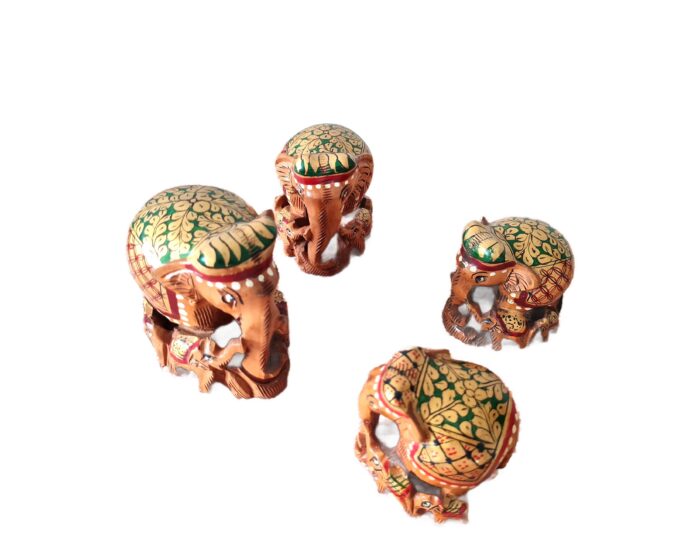 Família de 4 elefantes indianos de madeira artesanal pintura à mão