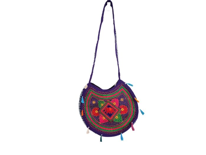 Bolsa Tiracolo Indiana Meia Lua Estruturada Bordada Boho Chic