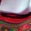 Bolsa Indiana tiracolo étnica floral com alça longa vermelha