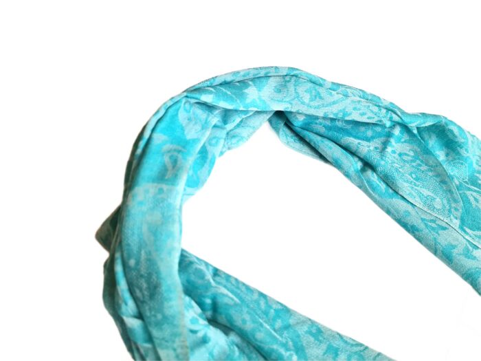 Pashmina indiana de Cashmere azul paisleys adamascado