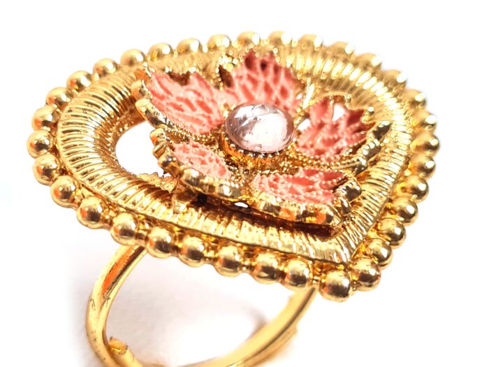 Anel indiano de festa dourado e rosa design flor com strass