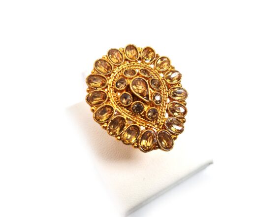 20260916_185800 Anel indiano de festa dourado design lágrima com pedras âmbar