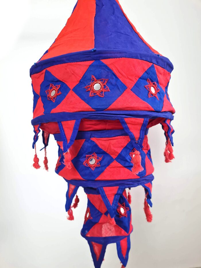 Lanterna Indiana Diwali (Akash Kandil) com espelhos e tassels azul e vermelho