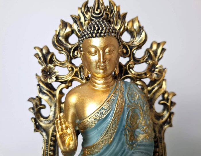 Estátua de Buda tailandês em trono ornamentado com 21cm