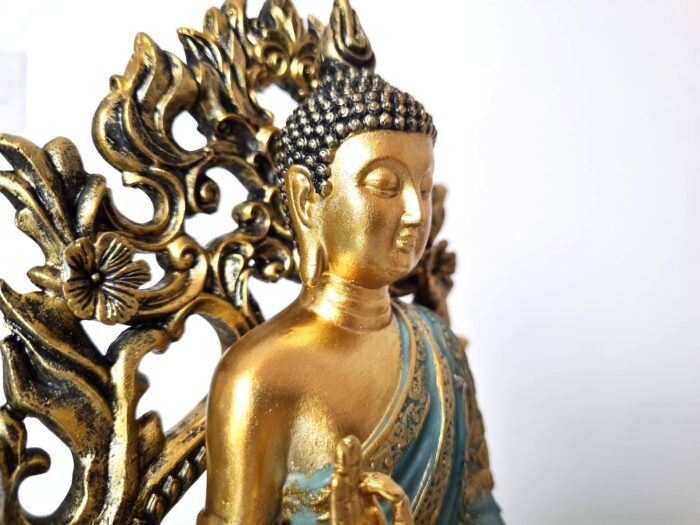 Estátua de Buda tailandês em trono ornamentado com 21cm