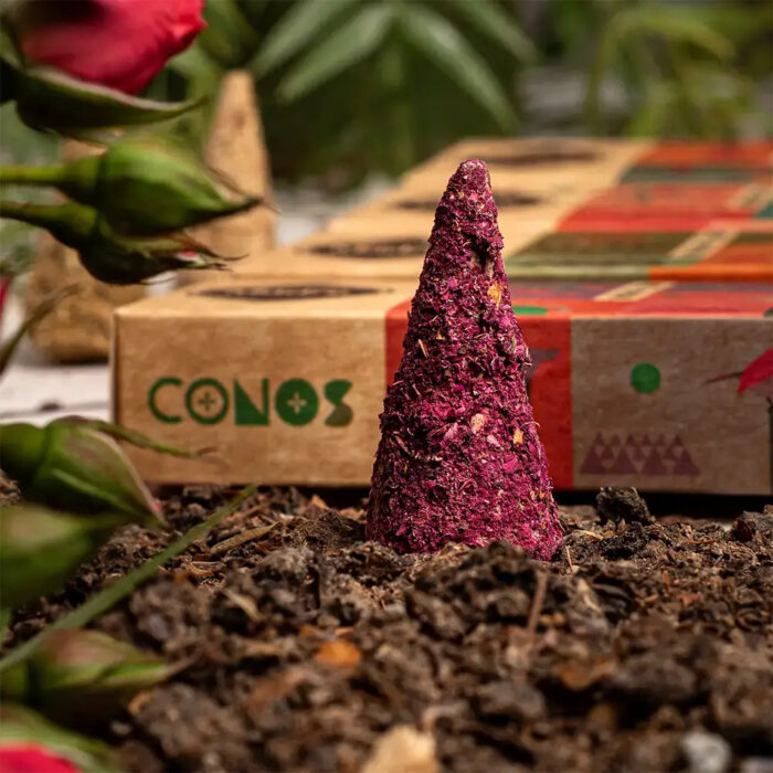 Incenso 8 Cones de Pétalas de Rosas da marca Sagrada Madre